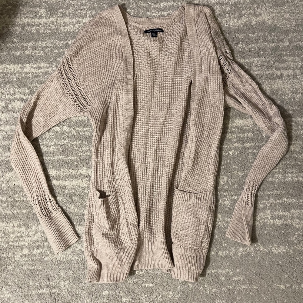 AE Cardigan